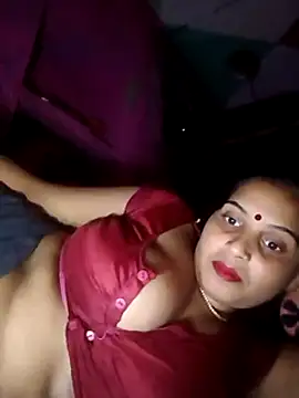 Webcam Model (Poonamdhillo)  is live.Free join now!