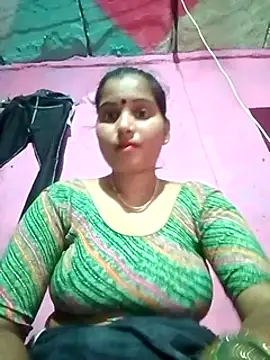 Webcam Model (Poonamdhillo)  is live.Free join now!