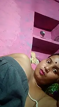 Webcam Model (Poonamdhillo)  is live.Free join now!