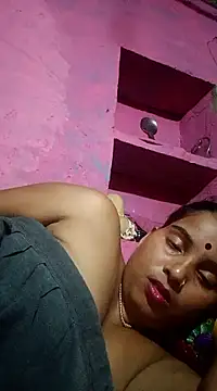 Webcam Model (Poonamdhillo)  is live.Free join now!