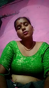 Webcam Model(Poonamdhillo) is live