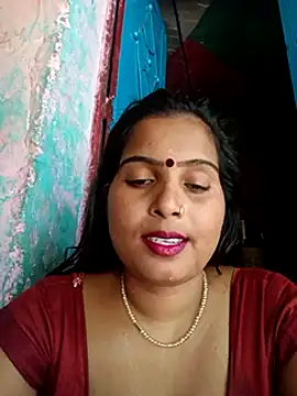 Webcam Model(Poonamdhillo) is live