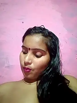 Webcam Model(Poonamdhillo) is live