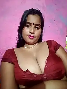 Webcam Model(Poonamdhillo) is live