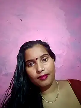 Webcam Model (Poonamdhillo)  is live.Free join now!