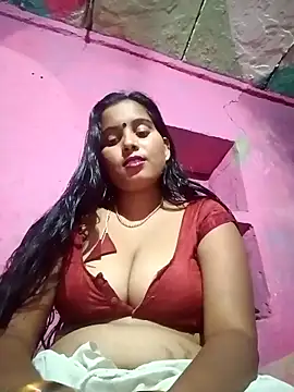 Webcam Model (Poonamdhillo)  is live.Free join now!