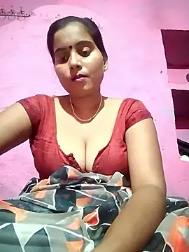 Webcam Model (Poonamdhillo)  is live.Free join now!