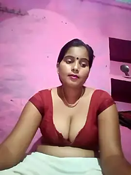 Webcam Model(Poonamdhillo) is live