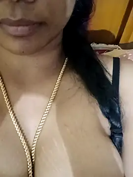 Webcam Model (Myna-tamil)  is live.Free join now!