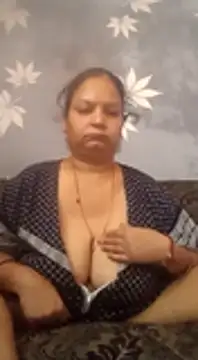 Webcam Model (Kavya_kapoor)  is live.Free join now!