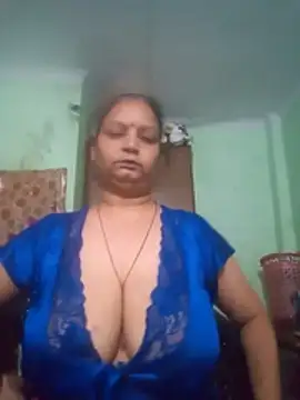 Webcam Model (Kavya_kapoor)  is live.Free join now!