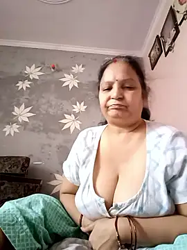 Webcam Model (Kavya_kapoor)  is live.Free join now!