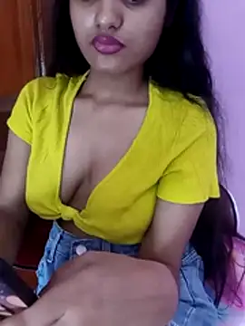 Webcam Model (Jenny-Kaur)  is live.Free join now!