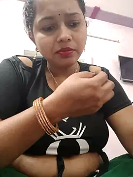 Webcam Model (Bhabhi_no-1)  is live.Free join now!