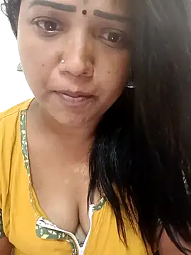 Webcam Model (tamil-ruthira)  is live.Free join now!