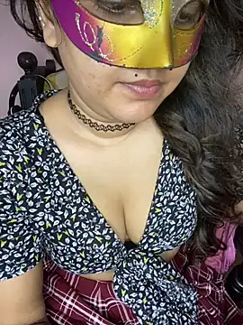 Webcam Model(Angel_Aditi05) is live