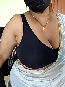 Webcam Model (Tamil-ranjitha)  is live.Free join now!