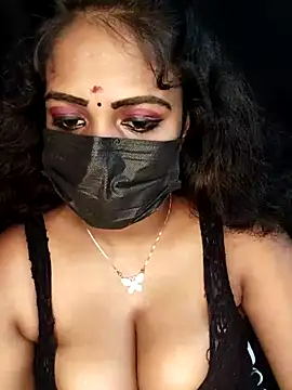 Webcam Model (Tamil_KaamaKanni)  is live.Free join now!