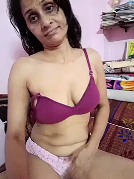 Webcam Model(Akirti-Sharma) is live