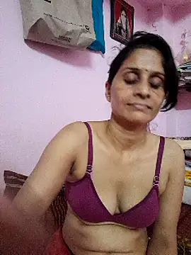 Webcam Model (Akirti-Sharma)  is live.Free join now!