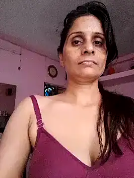 Webcam Model (Akirti-Sharma)  is live.Free join now!