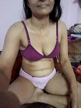 Webcam Model (Akirti-Sharma)  is live.Free join now!