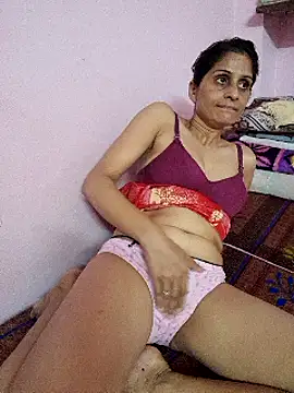 Webcam Model (Akirti-Sharma)  is live.Free join now!