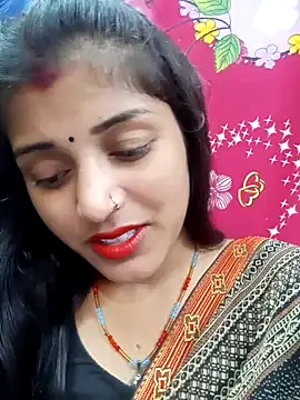 Webcam Model(KUNTI_88) is live