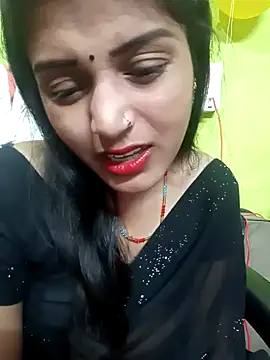 Webcam Model (KUNTI_88)  is live.Free join now!