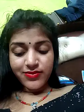 Webcam Model (KUNTI_88)  is live.Free join now!