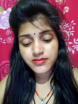 Webcam Model (KUNTI_88)  is live.Free join now!