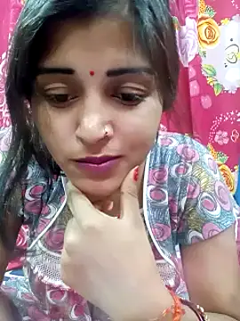 Webcam Model (KUNTI_88)  is live.Free join now!