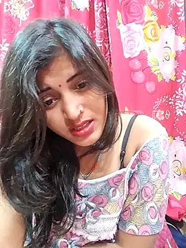 Webcam Model (KUNTI_88)  is live.Free join now!