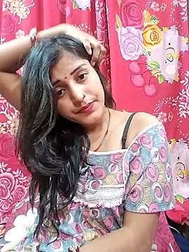 Webcam Model (KUNTI_88)  is live.Free join now!