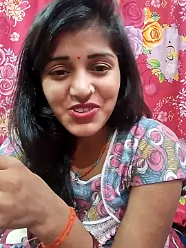 Webcam Model (KUNTI_88)  is live.Free join now!