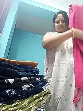 Webcam Model (MANISHA_JI37)  is live.Free join now!