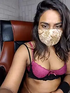 Webcam Model(Poonam_Bold) is live