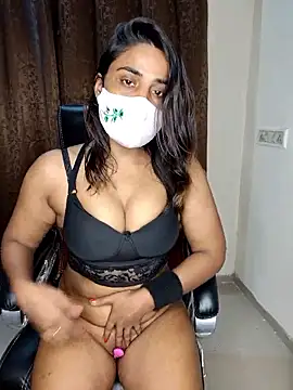 Webcam Model (Poonam_Bold)  is live.Free join now!