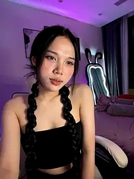 Webcam Model (Lucky-2k6)  is live.Free join now!