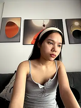 Webcam Model (Lucky-2k6)  is live.Free join now!