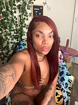 Webcam Model (butterflybootyy)  is live.Free join now!