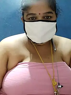 Webcam Model (tamilthanushri)  is live.Free join now!