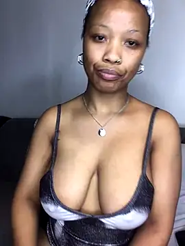 Webcam Model (SZA_Doja)  is live.Free join now!