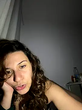 Webcam Model(joanaguerreiroo) is live