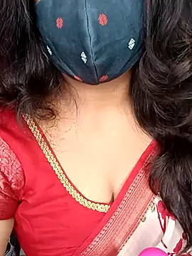 Webcam Model (pooja123kannada)  is live.Free join now!