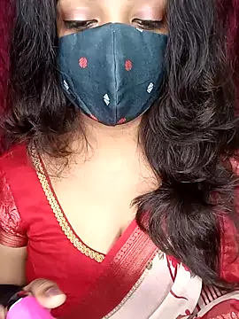 Webcam Model (pooja123kannada)  is live.Free join now!