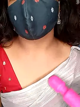 Webcam Model (pooja123kannada)  is live.Free join now!