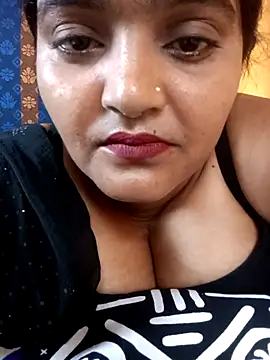 Webcam Model(Ashmita_mathur) is live