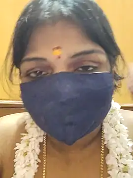 Webcam Model (aadhavi)  is live.Free join now!