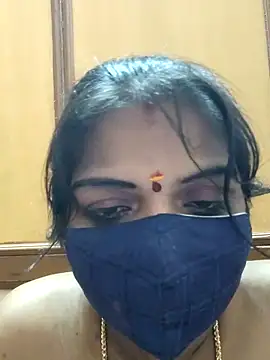 Webcam Model (aadhavi)  is live.Free join now!